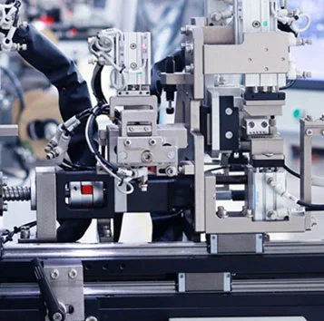 أجزاء الآلات تشغيل CNC وحلول مخصصة
