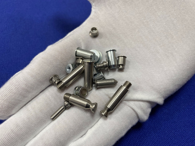 CNC_Swiss_machining_electronics.jpg CNC_Swiss_machining_electronics.jpg