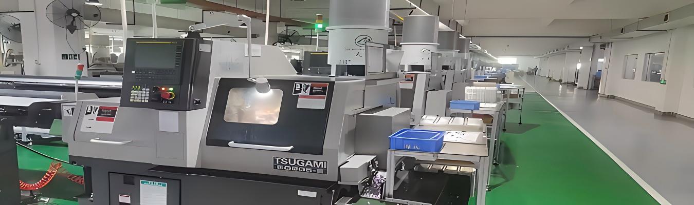 خدمات تصنيع CNC للنحاس للمكونات والنماذج الأولية الدقيقة ورشة تصنيع CNC للنحاس تنتج مكونات معدنية مخصصة دقيقة