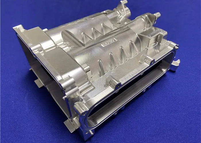 5-Axis و Swiss CNC للمركبات عالية الأداء: أجزاء السيارات الكهربائية والسباقات والشاحنات